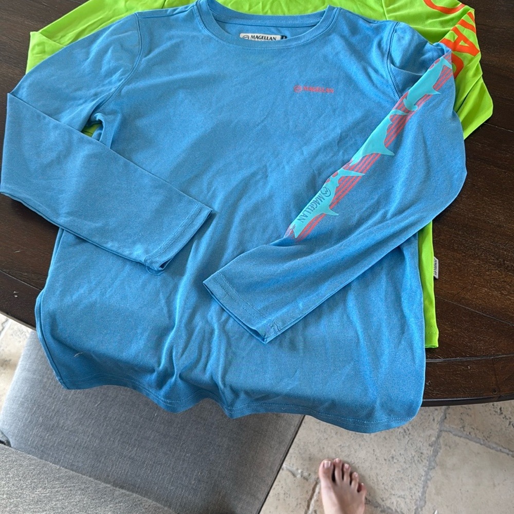 Magellan Outdoors Green Long Sleeve Tee with Orange Accents
